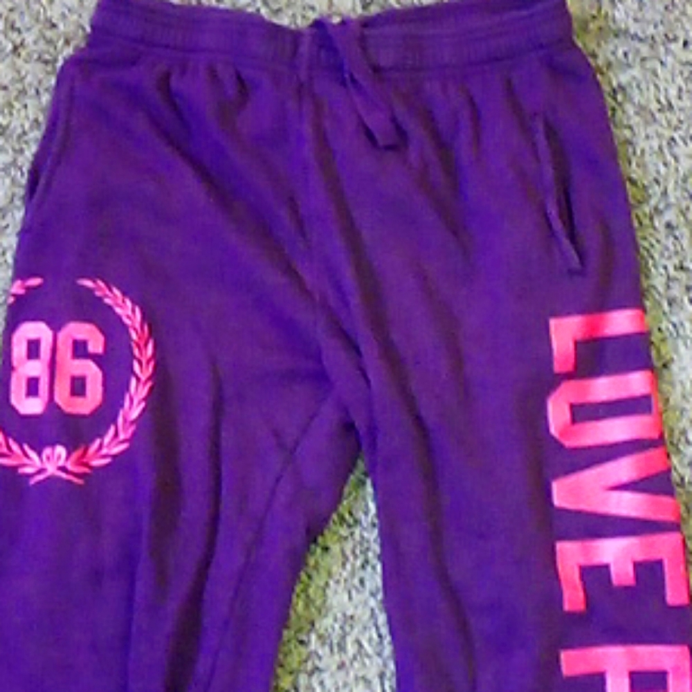 Pink capri sweathpants